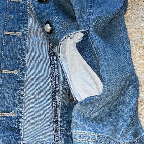 Vintage jean Jacket by Live A Little, Womens Size Medium, Pearl and Brass Button - Picture 16 of 16